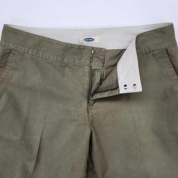 Old Navy Capri Pants Size 8 - Picture 3 of 5